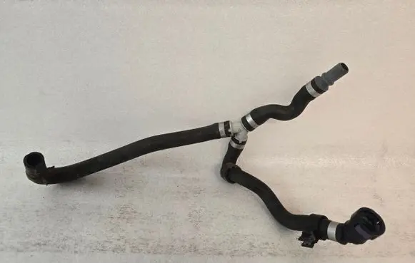 Volvo XC90 Engine coolant pipe/hose 31368126