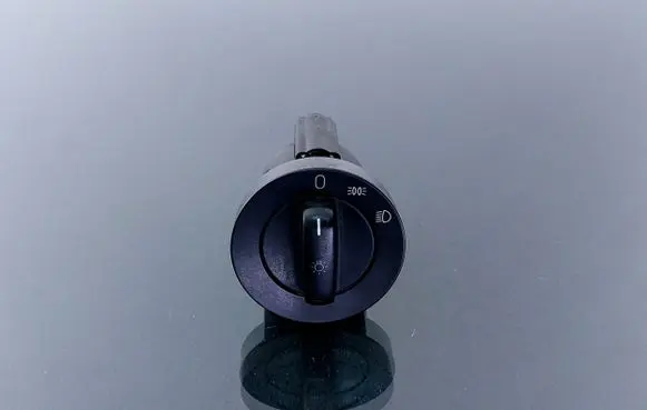BMW 5 E39 Light switch 8363683 530893
