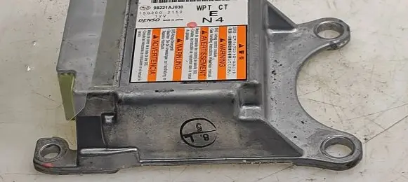 Subaru Outback Airbag control unit/module 98221AJ030 XP40L05461D 1503002150