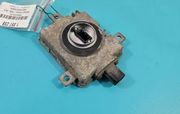Mitsubishi Outlander Headlight ballast module Xenon W3T16271 IMPRK1357238