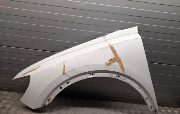 Audi Q3 F3 Fender 83A821469