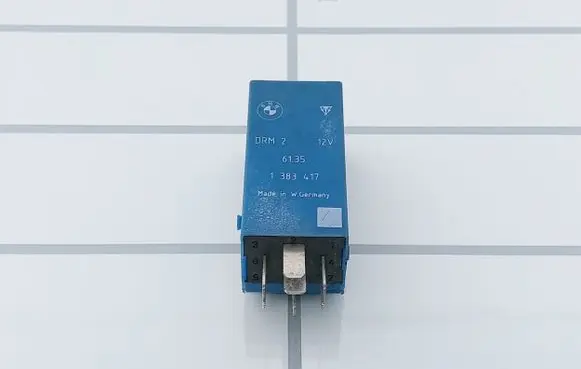 BMW 5 E39 Other relay 1383417