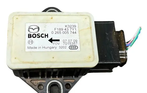 Mazda CX-7 ESP acceleration yaw rate sensor 0265005744 F189437Y1