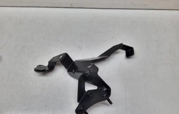 BMW X3 E83 Other engine bay part 3421525
