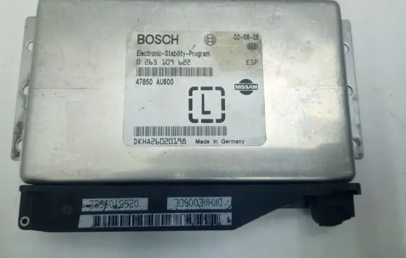 Nissan Primera ESP (stability system) control unit 47850AU600