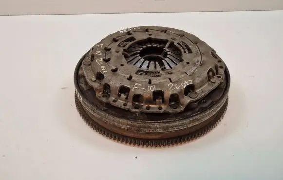 BMW 5 F10 F11 Clutch set kit 8638897 21208638897 415047710