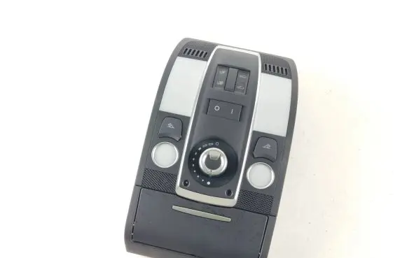 Audi Q7 4L Front seat light 4L0947135T 18550135 06092010AS