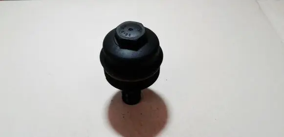 Volvo S80 Oil filler cap 08692306