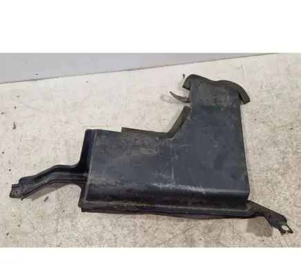 Nissan Leaf I (ZE0) Radiator trim 628233NA0A