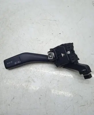 Volkswagen Golf V Indicator stalk 1K0953513