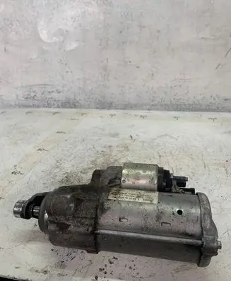 Audi A4 S4 B9 Starter motor 04L911021