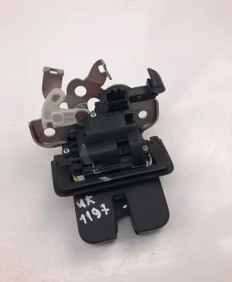 Audi Q3 8U Tailgate/trunk/boot lock/catch/latch 8R0827505