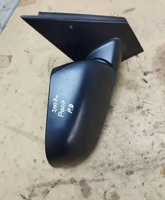 Volkswagen Polo Manual wing mirror E1010695