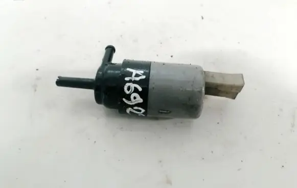 Audi 80 90 B3 Windscreen/windshield washer pump 1955651
