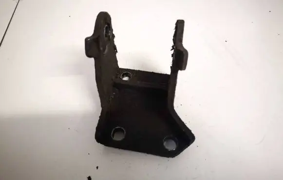 KIA Sportage Engine mounting bracket