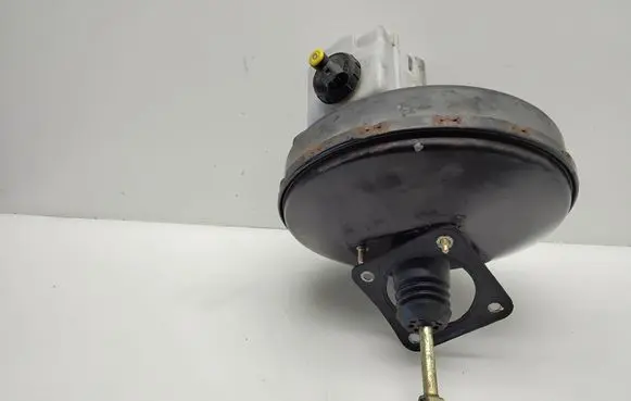 Renault Master II Brake booster 8200189405 8200245034 25175879