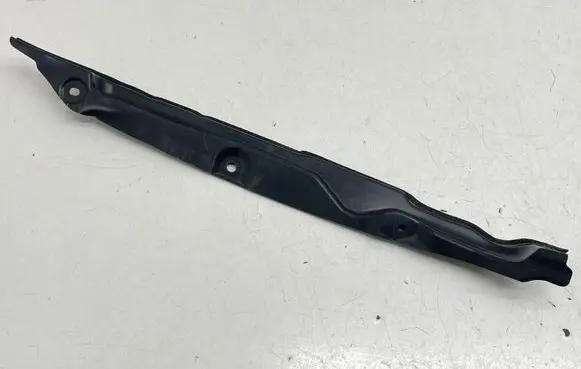 Subaru XV II Fender end trim 59140FL010