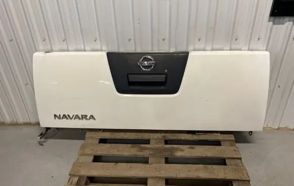Nissan Navara D40 Pickup box rear panel tailgate 