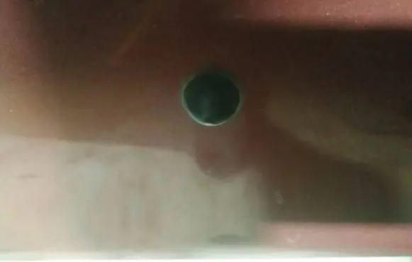 Windshield washer spray nozzle
