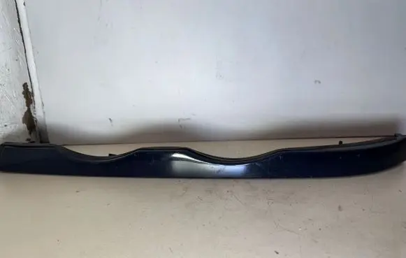 BMW 3 E46 Under headlight/headlamp trim 51138208481 8208481
