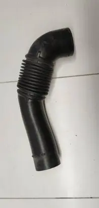 Opel Crossland X Air intake duct part 9684813780