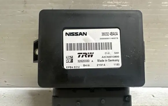 Nissan Qashqai Hand brake control module 360324BA0A 32620330 A2C92013800