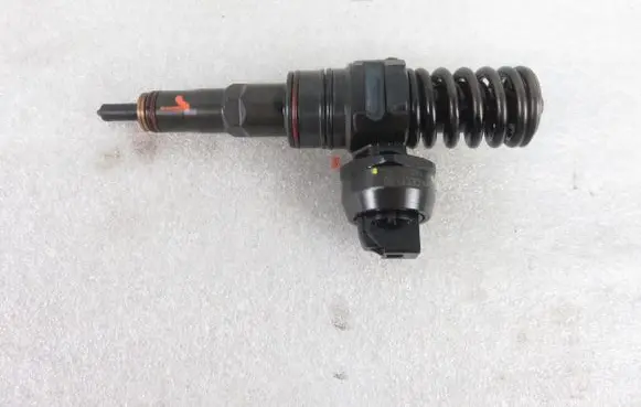 Audi A3 S3 8L Fuel injector 0414720213 038130073AQ