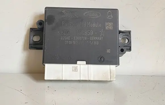 Land Rover Evoque II Parking PDC control unit/module K8D215C859AF E309728