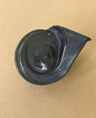 BMW 1 F20 F21 Horn signal 70388115