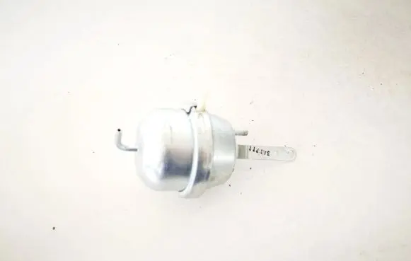 Ford Mondeo MK I Valve vacuum 3613513