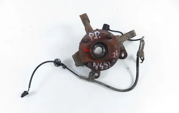 Toyota Yaris Front wheel hub spindle knuckle 