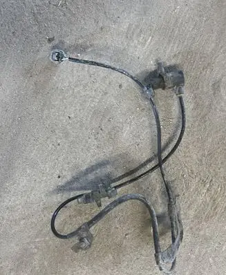 Toyota Avensis T220 ABS brake wheel speed sensor 8954305030 895430503