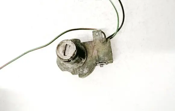Audi A4 S4 B5 8D Front door lock (next to the handle) 