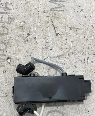 Tesla Model S Other control units/modules 101378600A