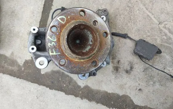 BMW 4 F36 Gran coupe Front wheel hub 198788