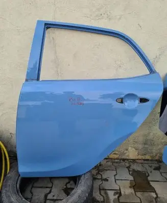 KIA Picanto Rear door