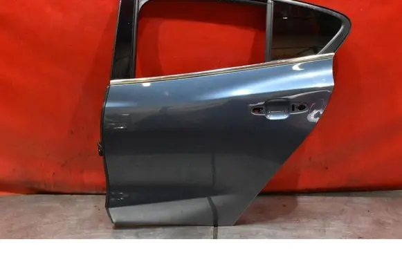 Ford Focus Rear door 