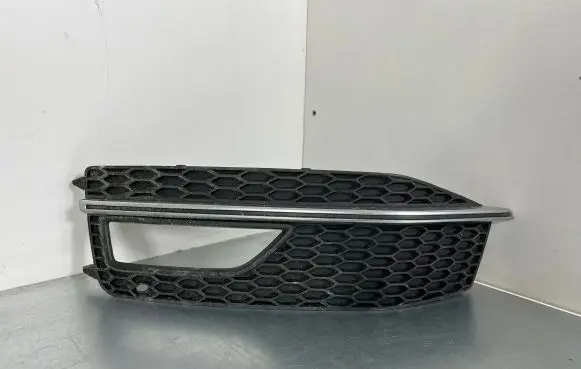 Audi A4 S4 B8 8K Front bumper lower grill 8K0807681L 8K0807681N