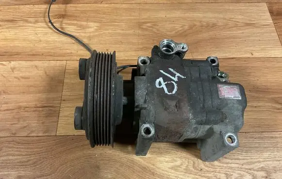 Mazda 3 I Air conditioning (A/C) compressor (pump) H12A1AG4DY G1019306 HFC134A