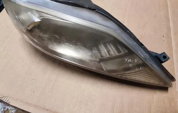Honda FR-V Headlight/headlamp