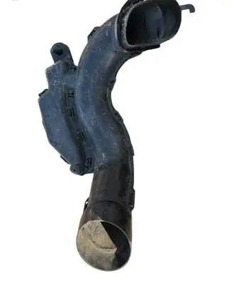 Nissan Pulsar Air intake duct part 3zu0b