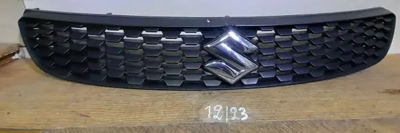 Suzuki Swift II Front bumper upper radiator grill MIA10397