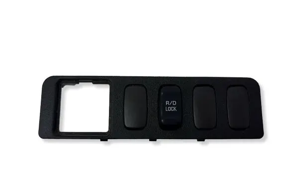 Mitsubishi Pajero Differential lock switch 