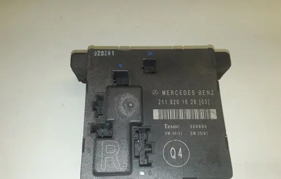 Mercedes-Benz E W211 Door control unit/module 2118201626 211820162603