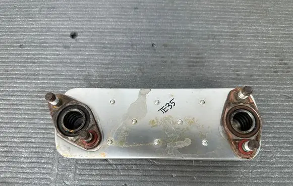 Hyundai Terracan Engine oil radiator 0K55114701