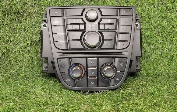 Opel Astra J Head unit multimedia control 13346092 13346050