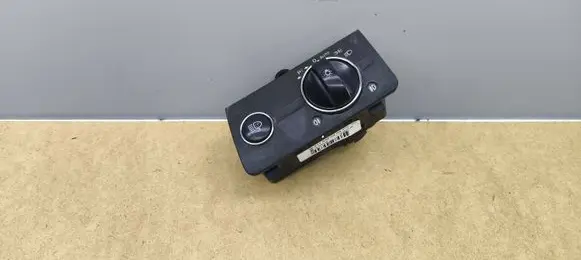 Light switch