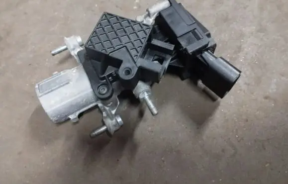 Chrysler Pacifica Ignition lock 04685863AA