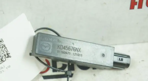 Mazda 6 Antenna control unit KD45676NX