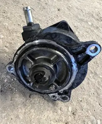 Vacuum pump